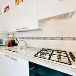 Lägenhet Per Sole Mare E Relax, 200 Mt Dalla *